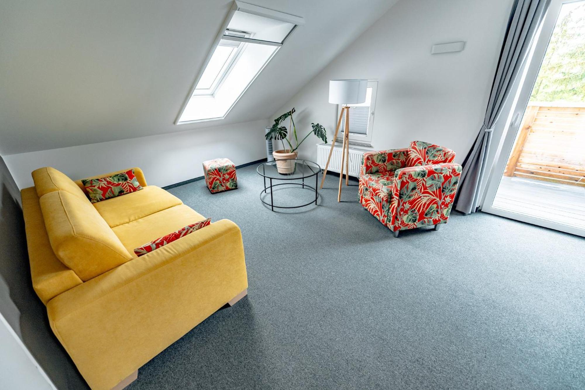 Pension Cafe Nina Benz  部屋 写真