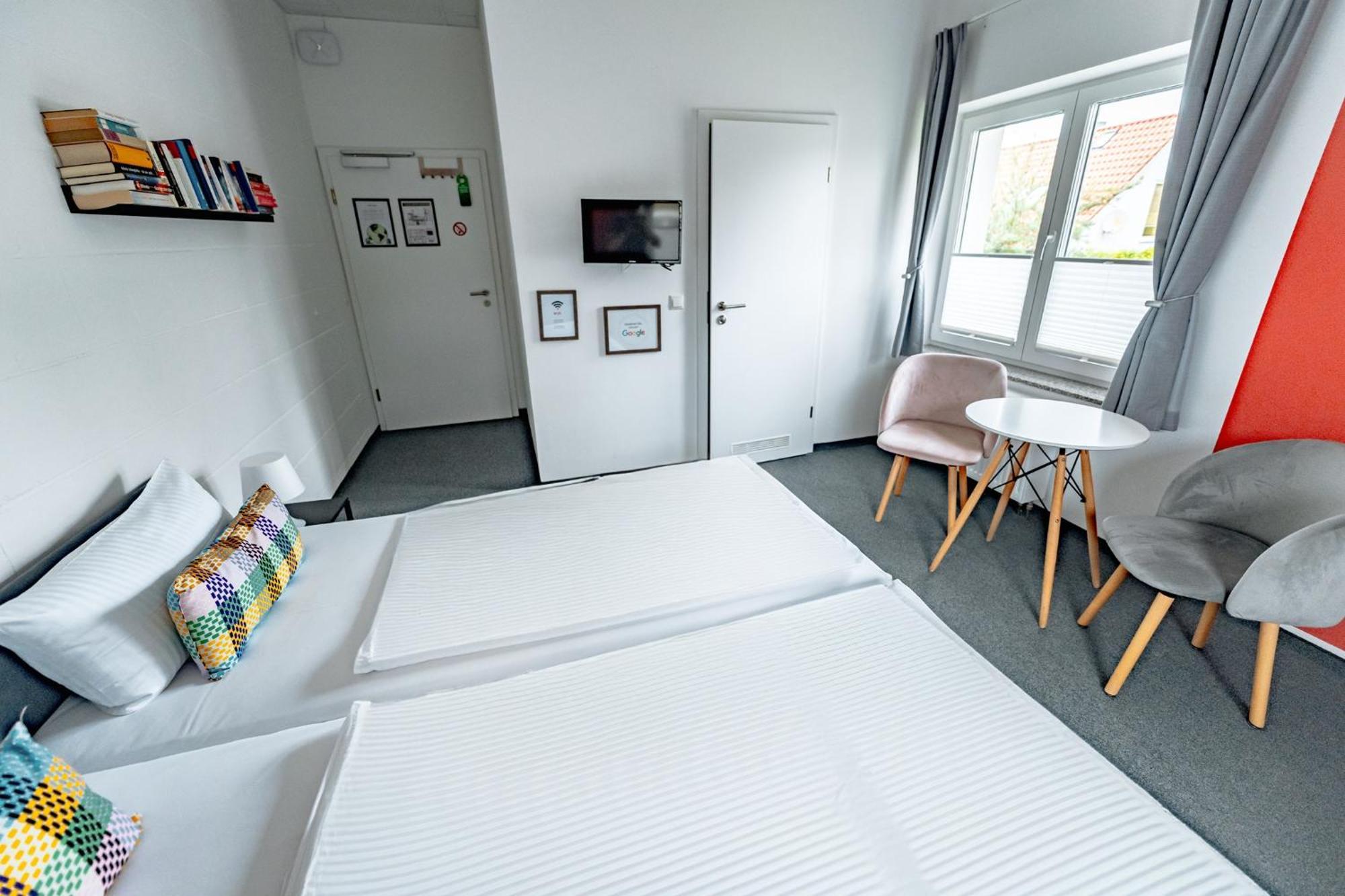Pension Cafe Nina Benz  部屋 写真